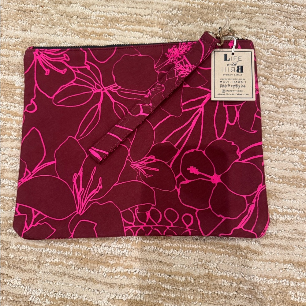 BNWT Acacia Swimwear Repurposed Pouch